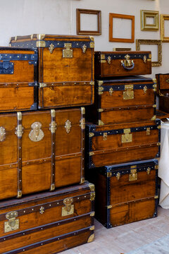 Vintage stacked wooden travel trunks
