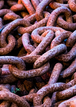 Rusting Heavy Guage Chain At The Black Country Museum
