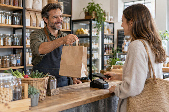 Digital Financial Services Service Page Scene