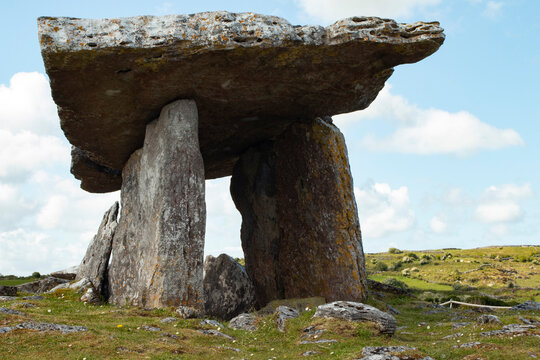 Poulnabrone Dolmen, Ireland