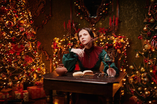 Victorian Christmas Writer