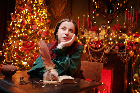 Thoughtful Christmas Writer