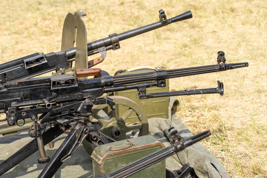 World War II Soviet machine guns with ammunition boxes