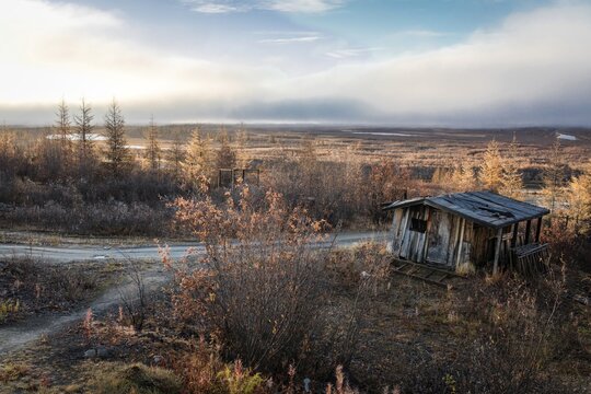 Dilapidated hut, Tundra, Chersky, Yakutia, Russia