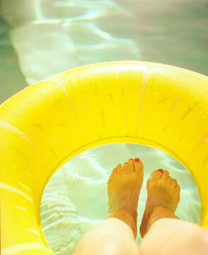Poolside Floatie