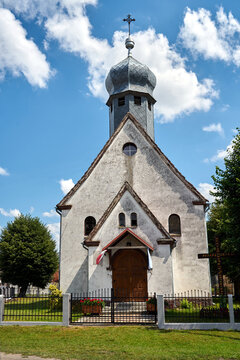Historic Catholic parish church in the village of Twardzielewo