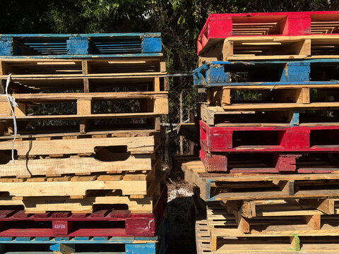 NC CLT Pallets Red Blue 2026