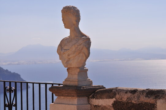 Terrace of Infinity, a beautiful belvedere with marble busts inside the iconic Villa Cimbrone, historic villa in Ravello, on the Amalfi Coast