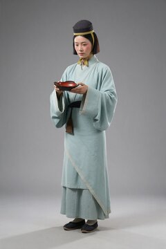 Chinese Zhou Dynasty Chu Woman with Cropped Straight Hair