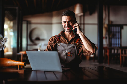 A young restaurant owner leveraging technology to grow his modern and successful dining business