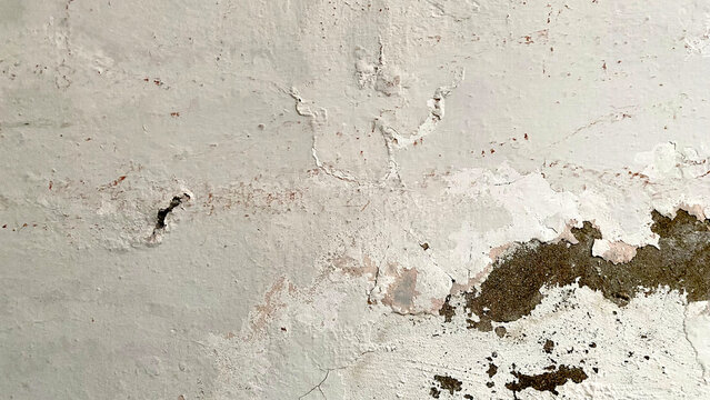 close up Swelling and spalling of the wall