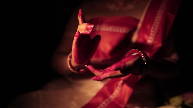 Goddess Maa Durga Getting ready for Puja, wearing Alta on her Hand  4K Cinematic Video with Dramatic Lighting, Bengali Hindu Festival and Culture the biggest festival of Kolkata, West Bengal