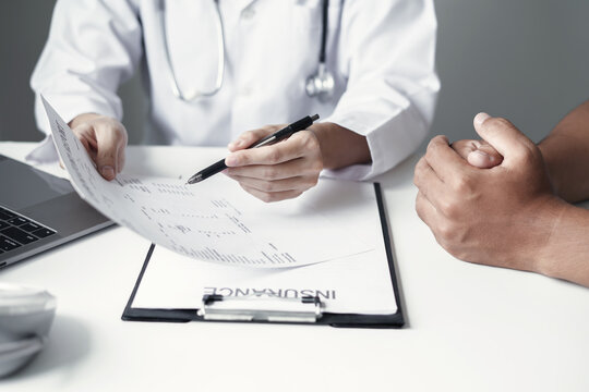 Female doctor explaining physical examination results and medical diagnosis to patient during clinic appointment for health checkup concept. Medical concepts and good health