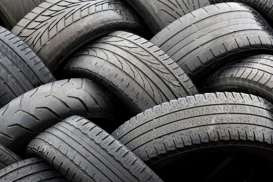 Large pile of used car tires