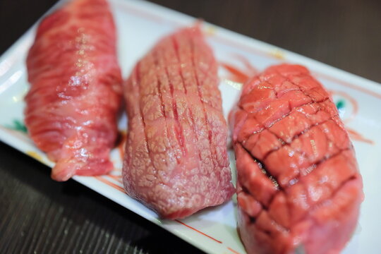 肉寿司（炙り）