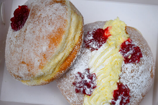 jam donut and cream doughnut 