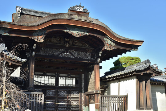 世界遺産　仁和寺　勅使門(京都市右京区)