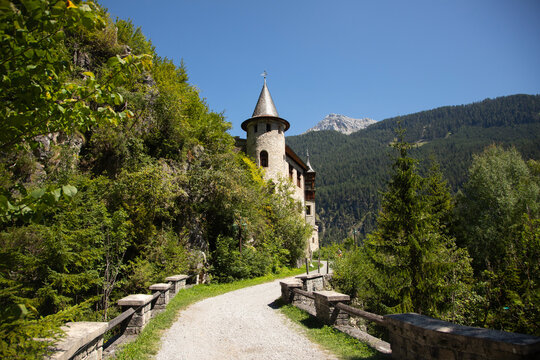 Nassereith, Austria; August 1, 2026: Schloss Fernstein, a 14th-century castle in Tyrol, Austria. Via Claudia Augusta cycling route.