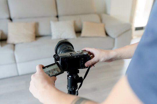 Content creator adjust camera for home video production