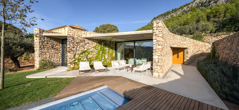 Luxury stone villa with pool and spa in Catalonia
