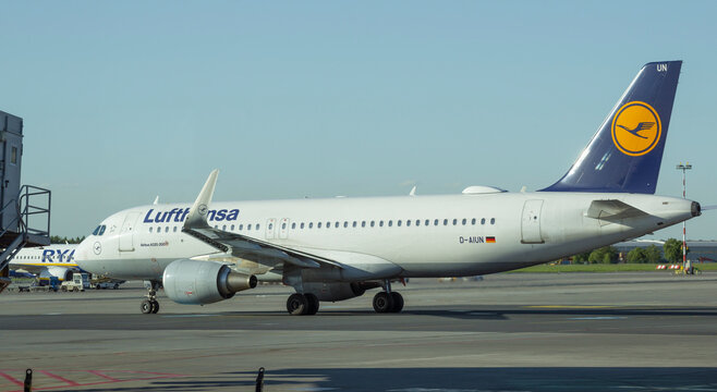 PRAGUE, CZECH REPUBLIC - APRIL 30, 2018: Aircraft  Airbus A320-214 (D-AIUN) of the Lufthansa airline in the Vaclav Havel Airport. Prague, Czech Republic