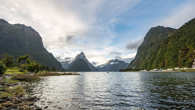 Mitre Peak, fjord landscape at Milford Sound, Fiordland National Park, Te Anau, Southland, South Island, New Zealand
