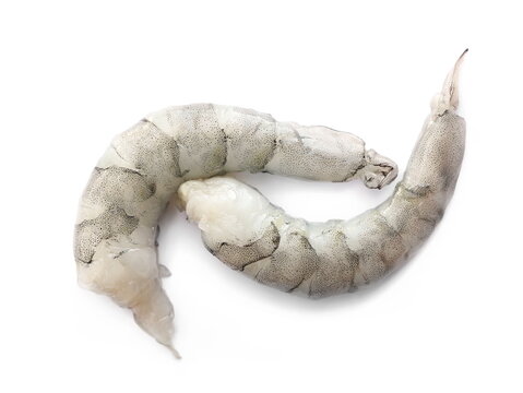  Raw peeled fresh shrimp isolated on white background
