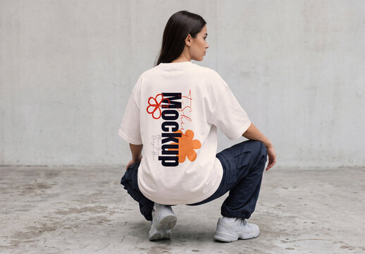 Back View Oversized T-Shirt Mockup of Woman Crouching