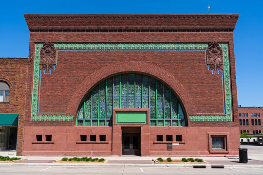 historic former national farmers bank building designated a national historic landmark of prairie school architectural style in downtown owatonna minnesota