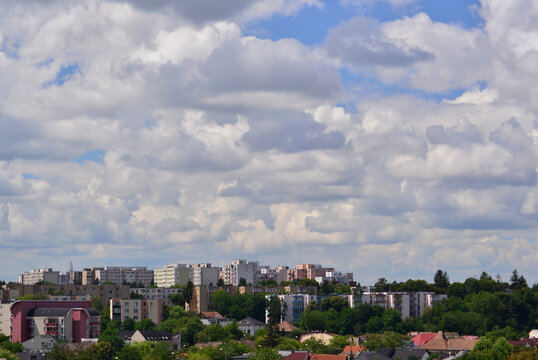A thick layer of stratocumulus clouds over the Dambu neighbourhood of Targu Mures on a summer&rsquo;s day.