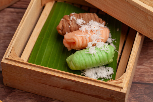 Gethuk is an Indonesian Javanese dish made from the cassava
