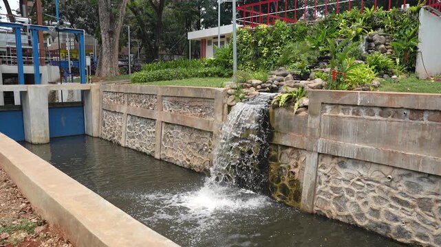 Taman Bendera Pusaka is a green open space used for recreational activities such as play for both children and adults, as well as jogging and features a wastewater management system for the river.