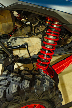High ground clearance off road vehicle suspension
