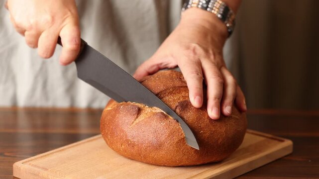 Rye bread on a rustic cutting board	