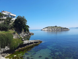 view of the coast of the sea © Mehmet