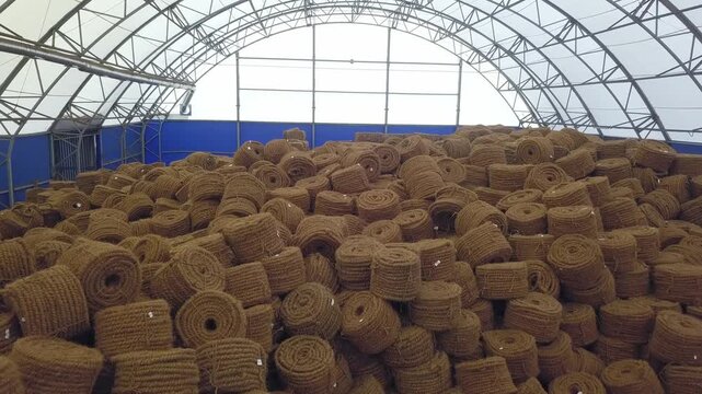 Klin rope pile seen from a drone flying overhead