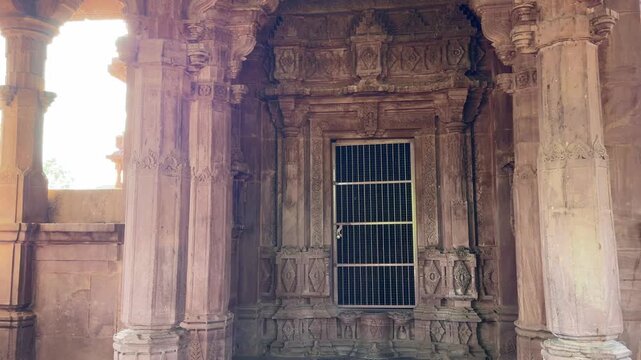 famous mandore garden with unique temples in jodhpur