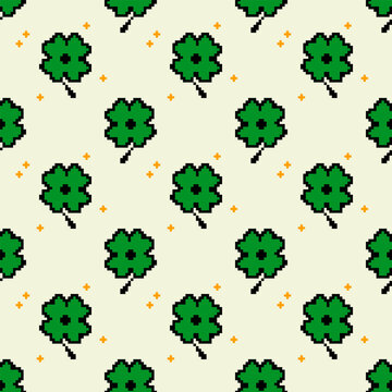 Seamless pixel art four leaf clover pattern with gold sparkles on cream background, lucky sign 8-bit