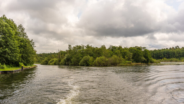 Der Reeckkanal zwischen M&uuml;ritz und K&ouml;lpinsee in Mecklenburg-Vorpommern