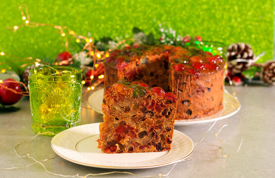 Festive fruit cake, sliced