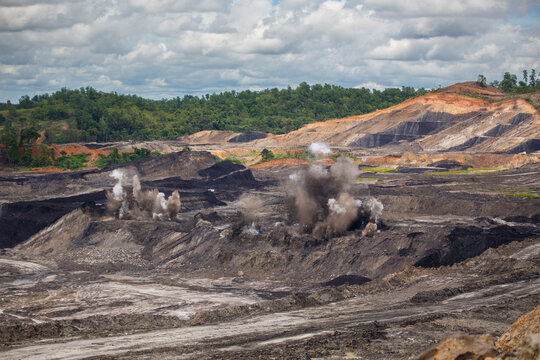 Blast in open pit coal mine 