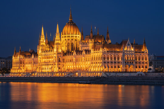 Hungarian Houses of Parliament and Danube River at Dusk in budapest