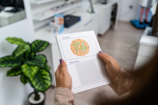 Reviewing Color Vision Chart
