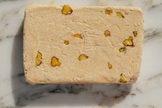 pistachio halva