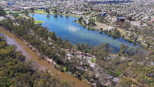 Drone footage of Goulburn River and Victoria Park Lake, Shepparton