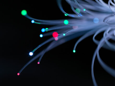 Colorful fibre optic