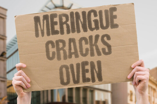 "Meringue cracks oven" Baking mishaps split delicate sweet shells during cooking. MERINGUE. CRACKS. OVEN. BAKING. DESSERT.