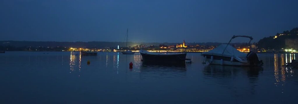  Anamorphic Lens - Night landscape on lake Maggiore