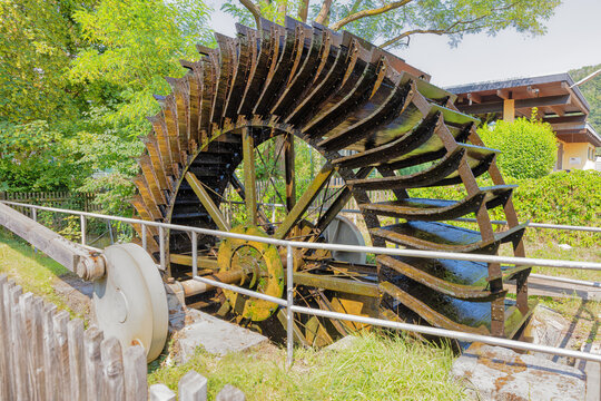 Altes Wasserrad zum Antrieb der Pumpen im Salinental bei Bad Kreuznach
