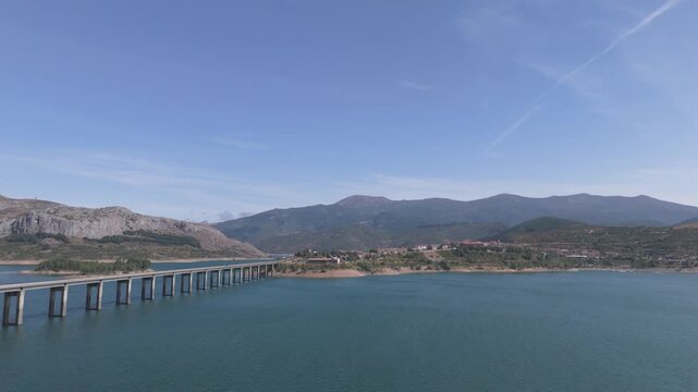 Panoramic View of Ria&ntilde;o Reservoir and Bridge Surrounded by Cantabrian Mountains in Le&oacute;n, Spain